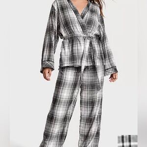 Victoria's Secret Black and White Plaid Pajama Set